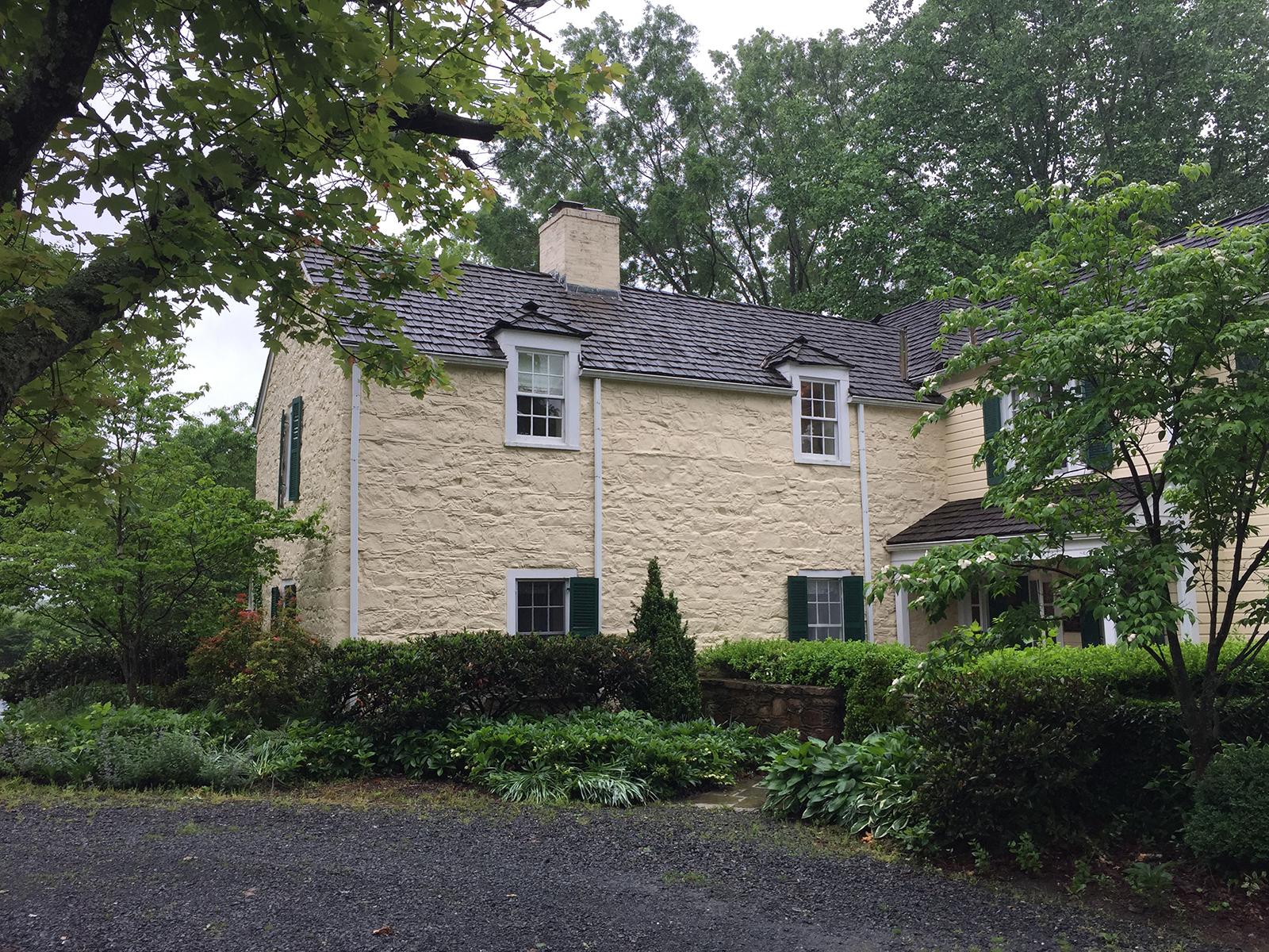 Click for more information about Oatlands Hamlet Stone Duplex