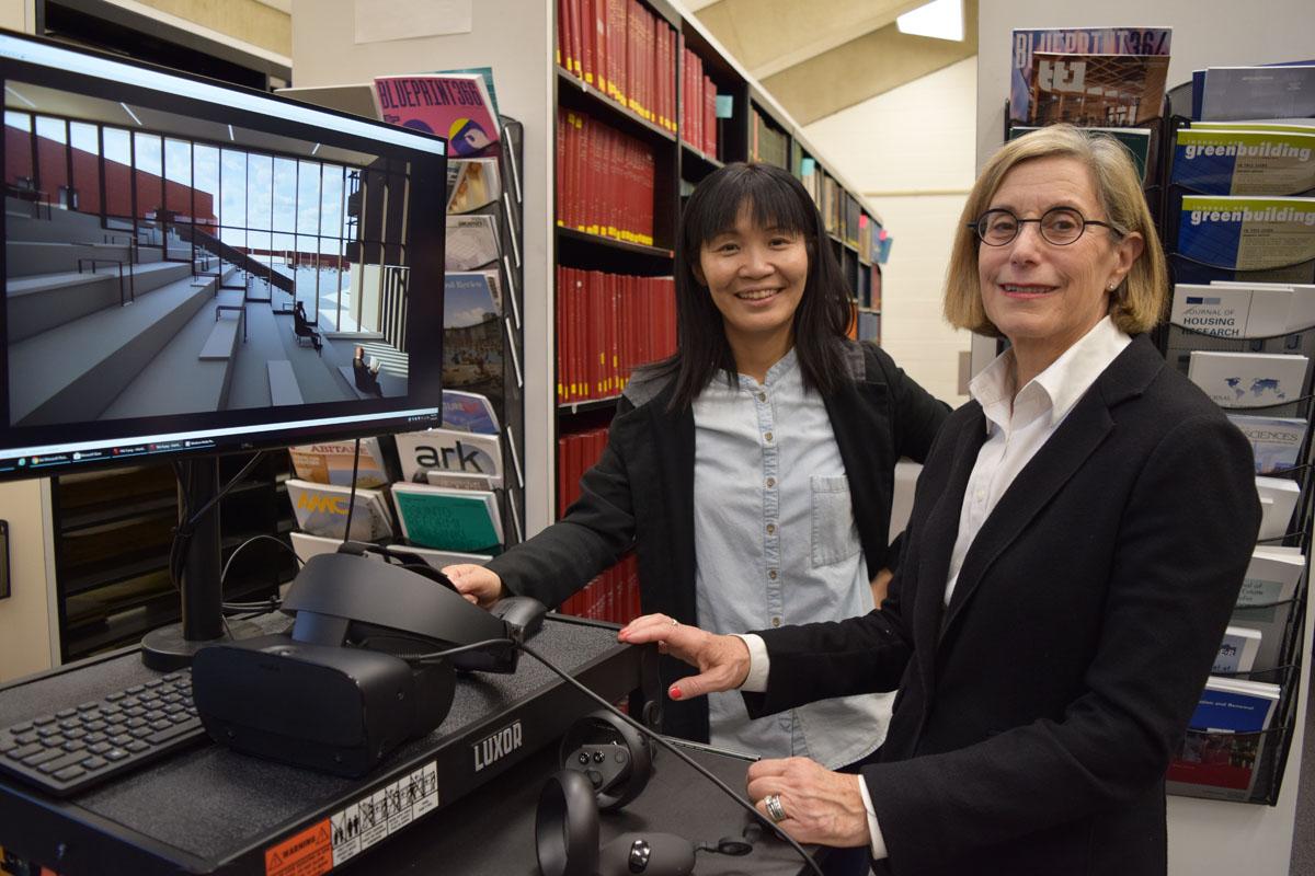 Ming Hu and Madlen Simon demoing VR setup.