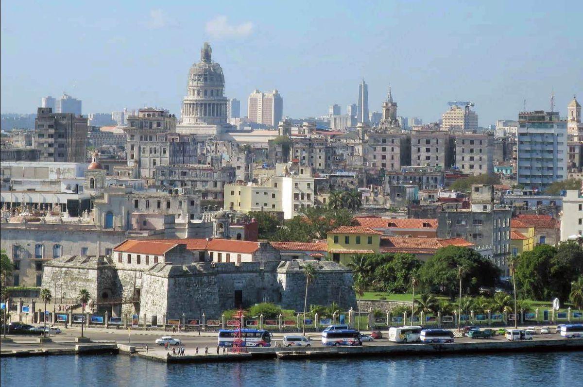 Havana, Cuba skyline